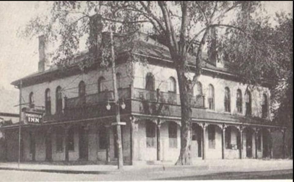 Donnellys Pub in thorold