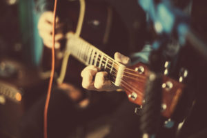 live bands, live entertainment, live music